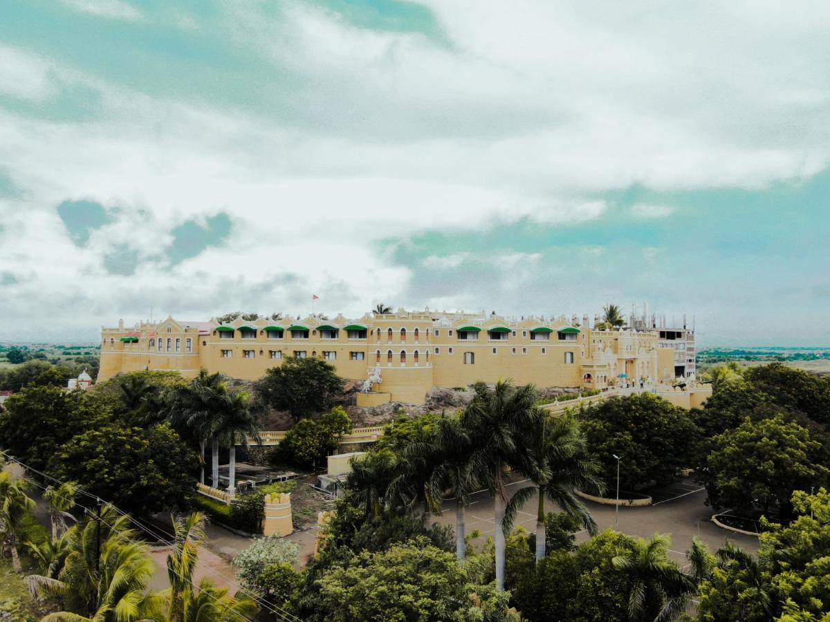 Heritage Khirasara Palace Раджкот Экстерьер фото