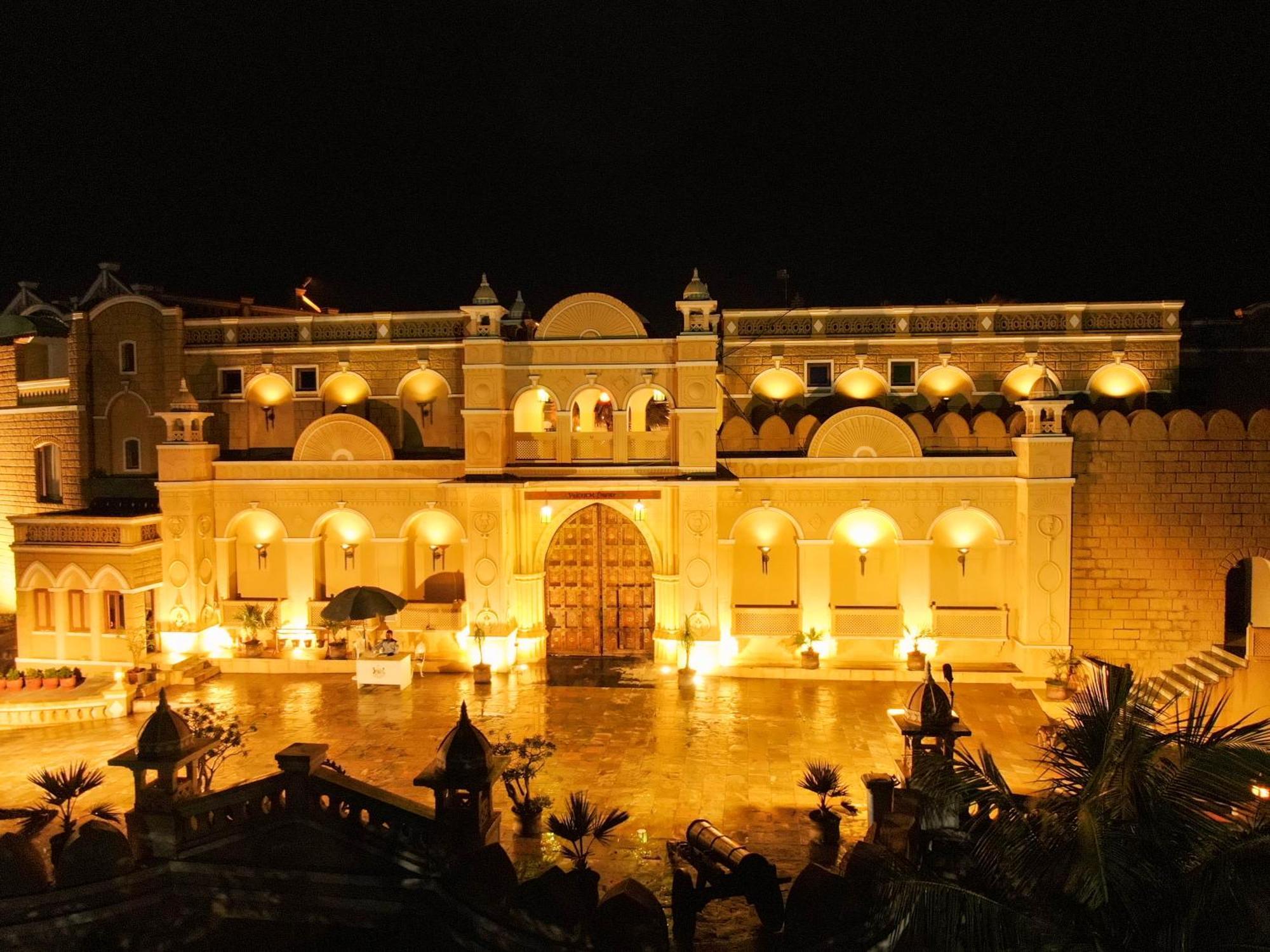 Heritage Khirasara Palace Раджкот Экстерьер фото