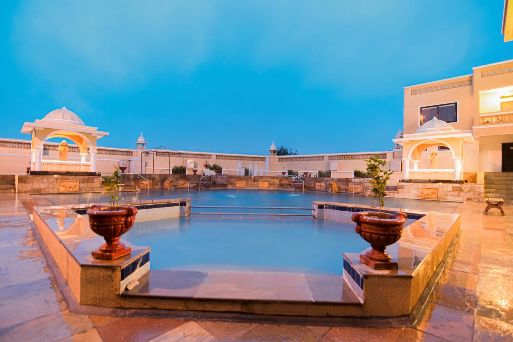 Heritage Khirasara Palace Раджкот Экстерьер фото